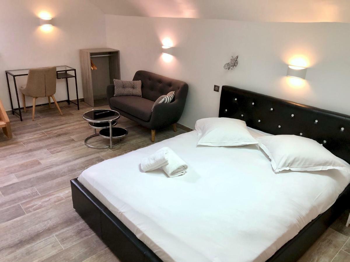 Little Plaza Appart'Hotel Lille Ngoại thất bức ảnh